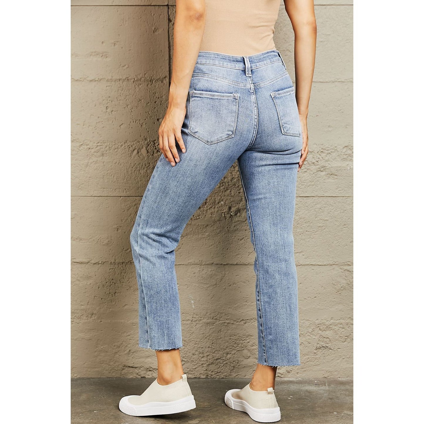 BAYEAS Mid Rise Cropped Slim Jeans