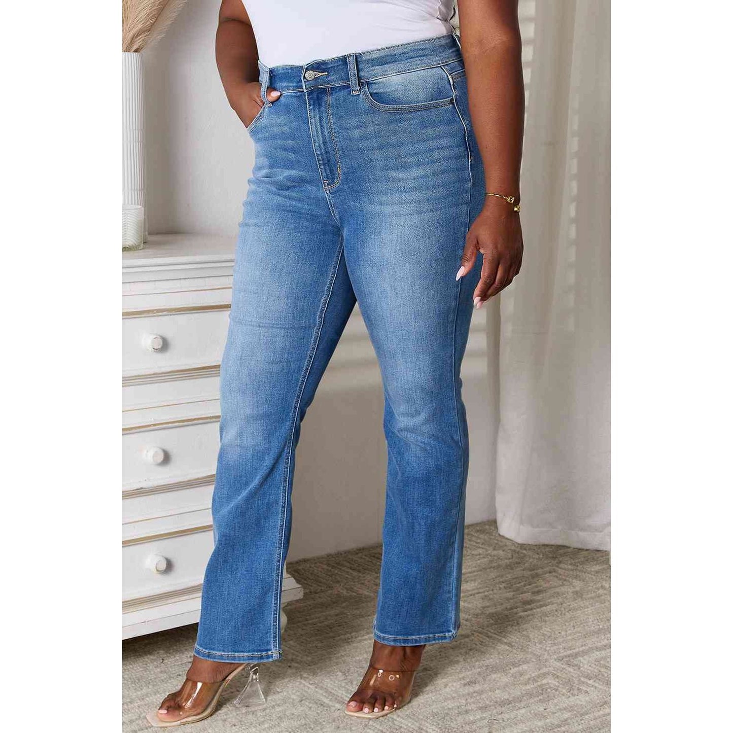 Judy Blue Full Size Bootcut Jeans with Pockets