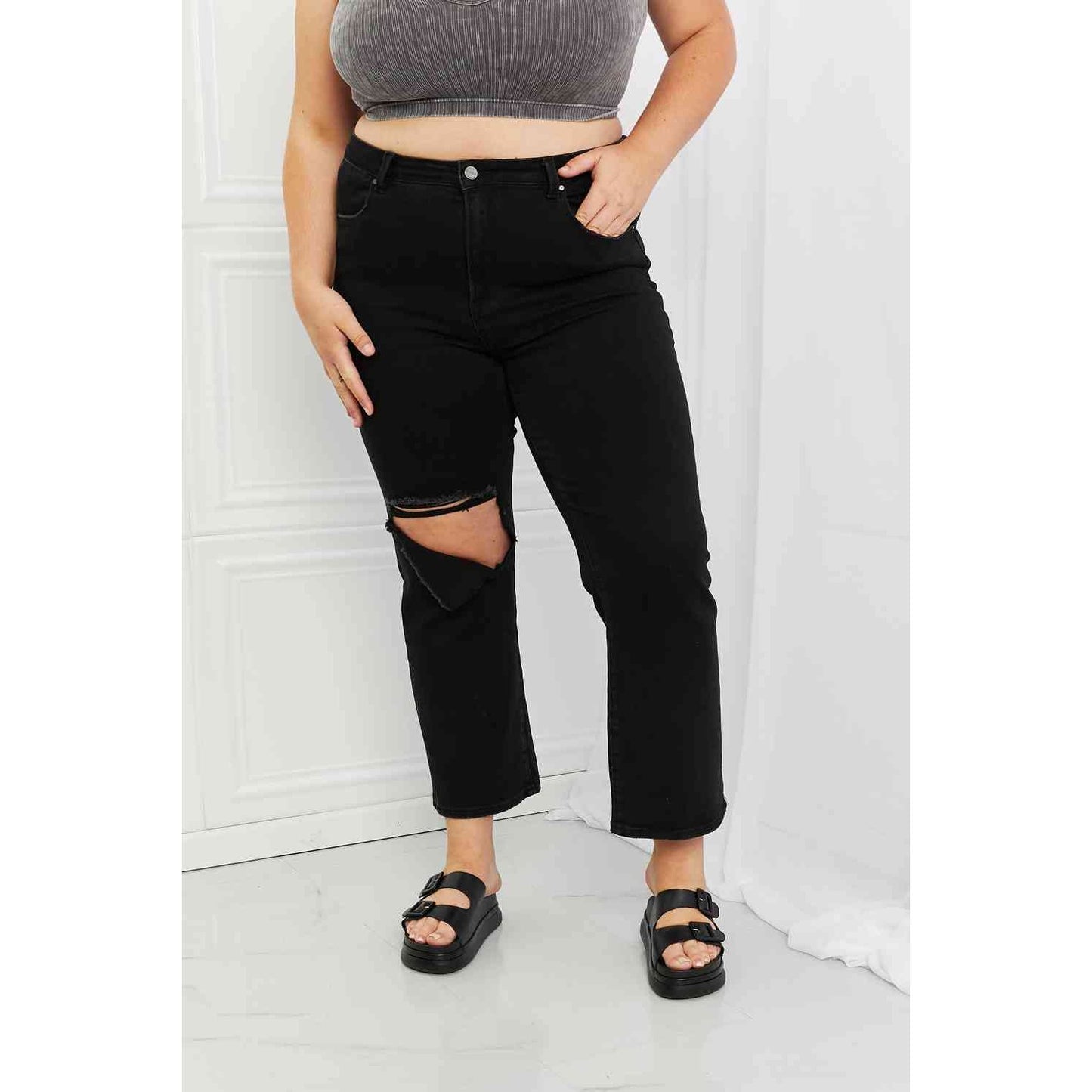 RISEN Full Size Yasmin Relaxed Distressed Jeans